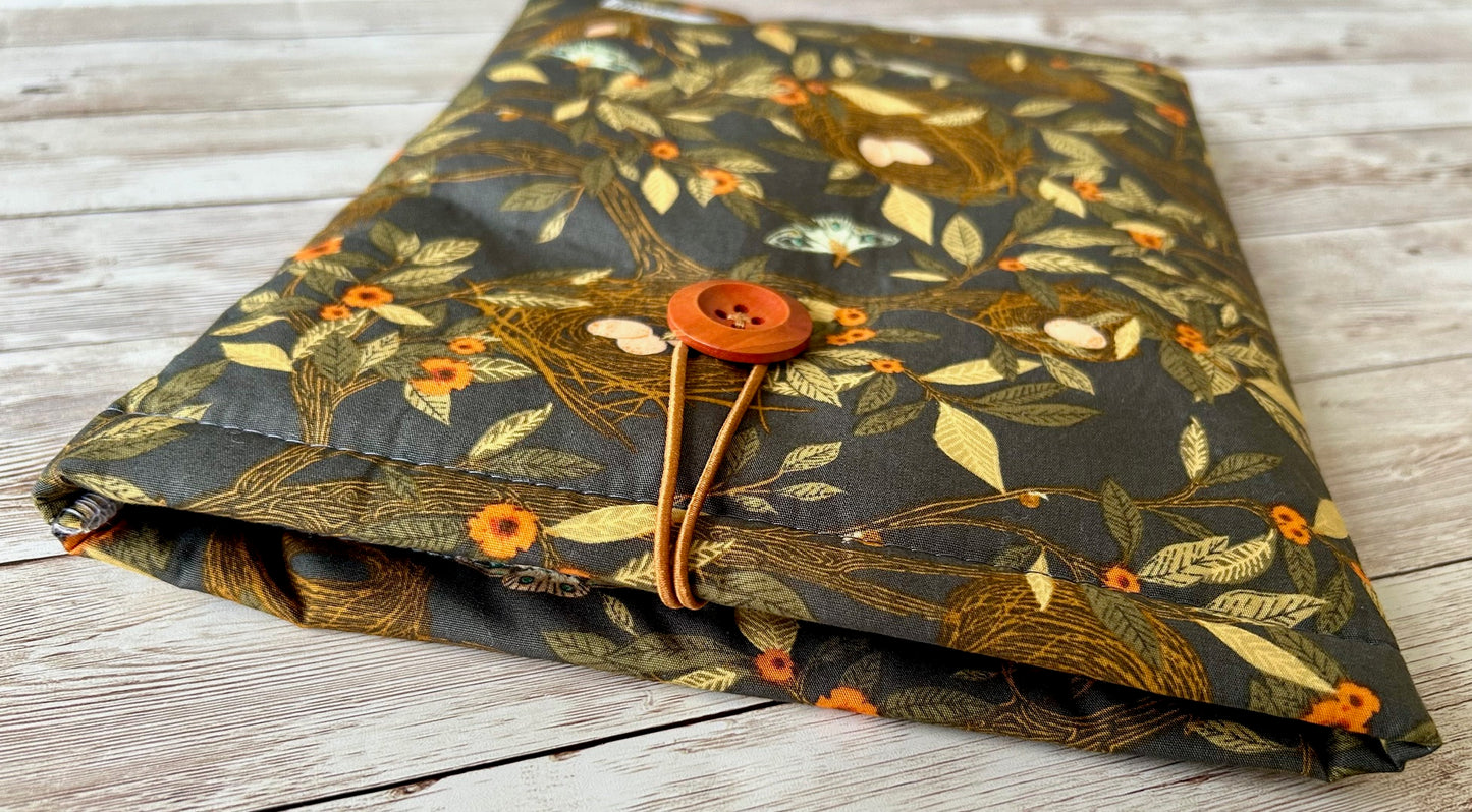 Bird Nests padded book/tablet sleeve