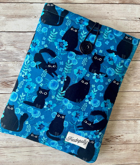 Black Cats on Blue Floral padded book/tablet sleeve